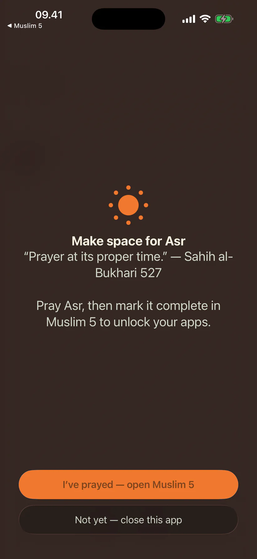 The background-free Muslim 5 Salah Focus screen